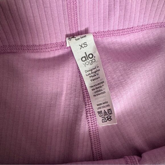 Alo Yoga Ribbed Leggings - Picture 4 of 6